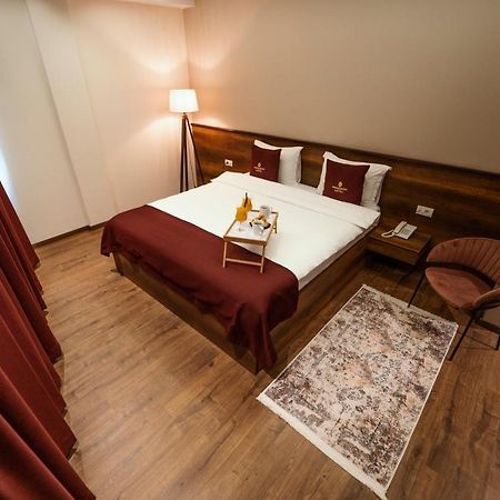 Monarch Boutique Hotel Prizren Zewnętrze zdjęcie