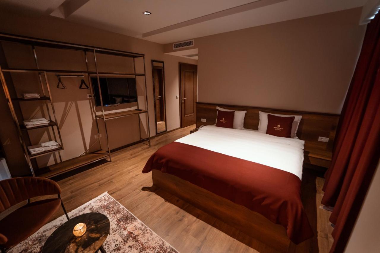 Monarch Boutique Hotel Prizren Zewnętrze zdjęcie