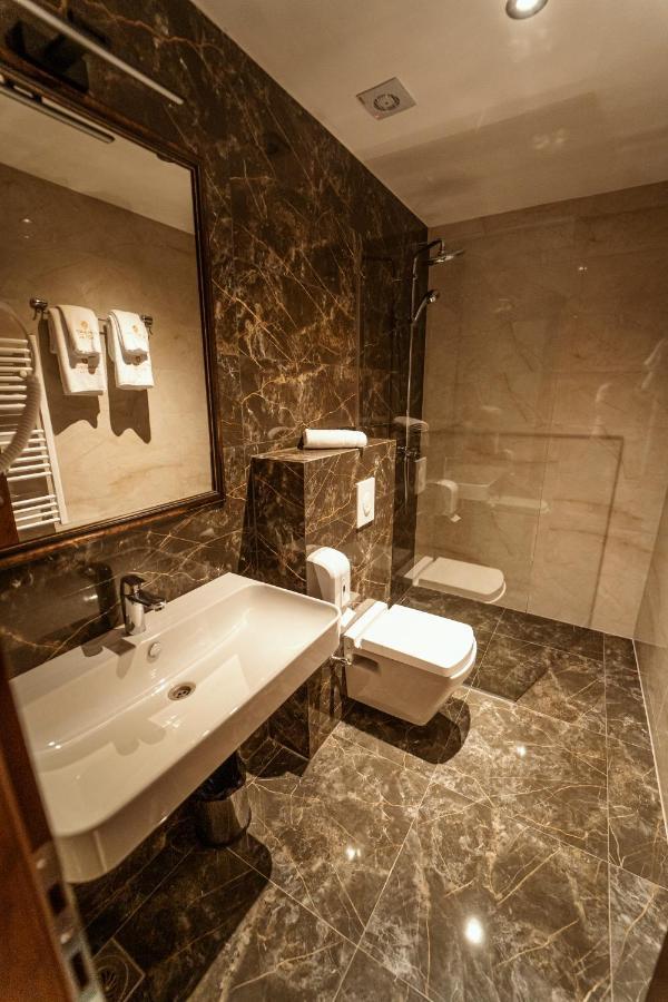 Monarch Boutique Hotel Prizren Zewnętrze zdjęcie