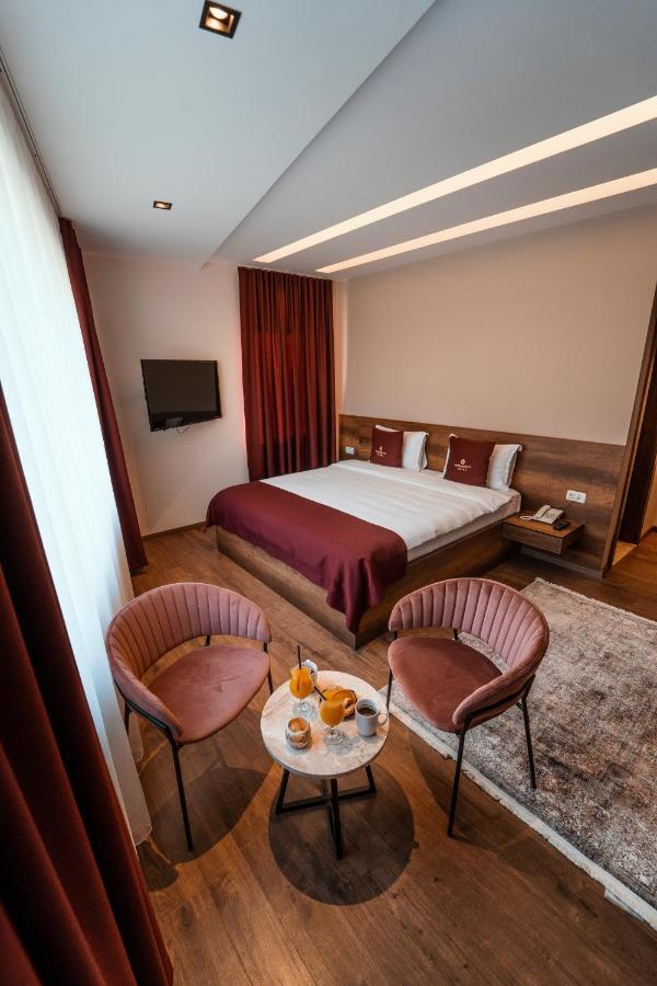 Monarch Boutique Hotel Prizren Zewnętrze zdjęcie