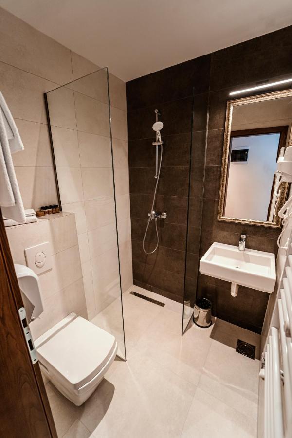 Monarch Boutique Hotel Prizren Zewnętrze zdjęcie