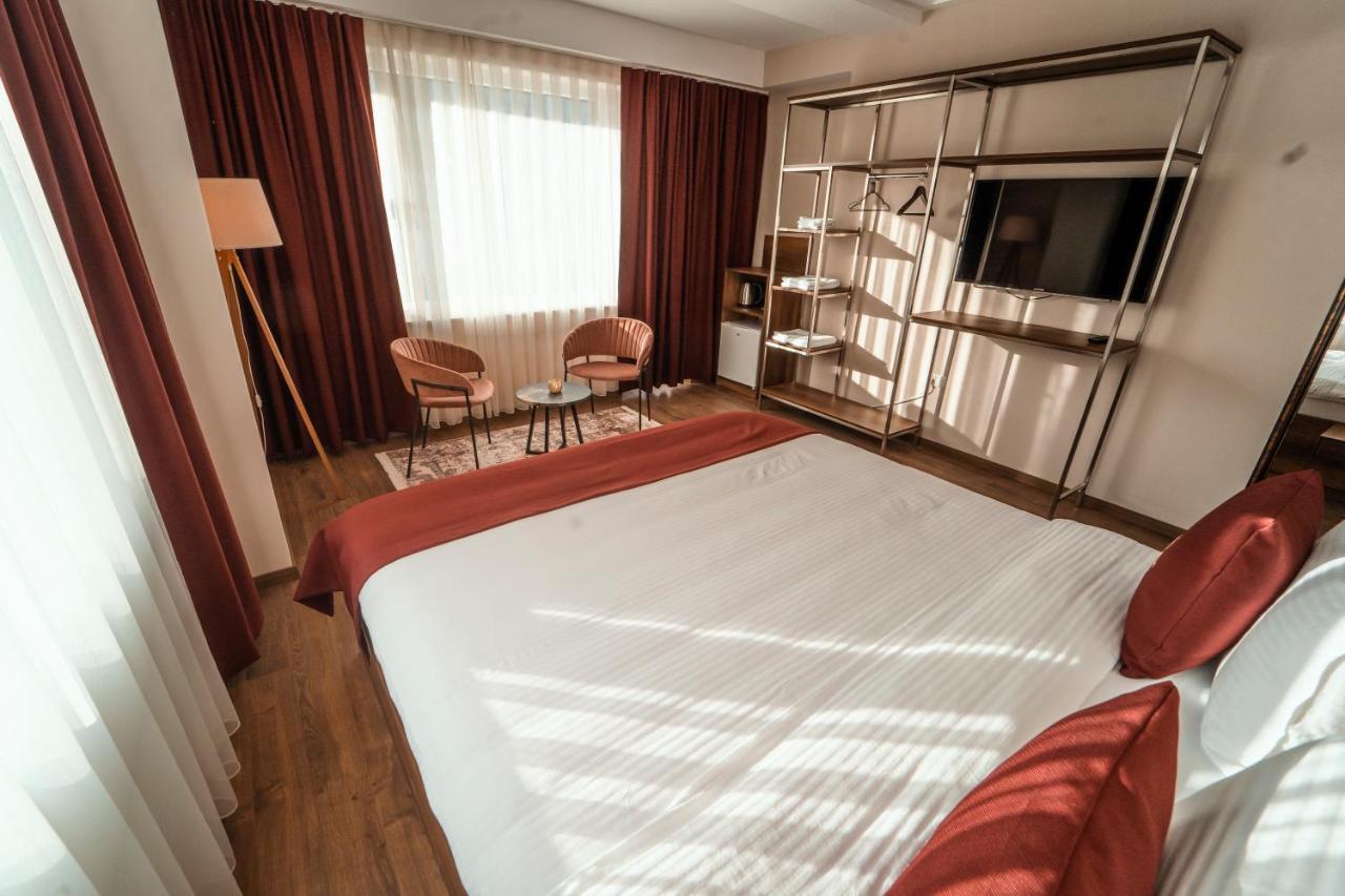 Monarch Boutique Hotel Prizren Zewnętrze zdjęcie
